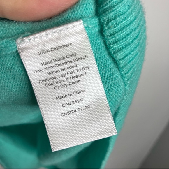 Talbots pure cashmere teal button cuff sweater crewneck women’s size medium - Picture 6 of 7